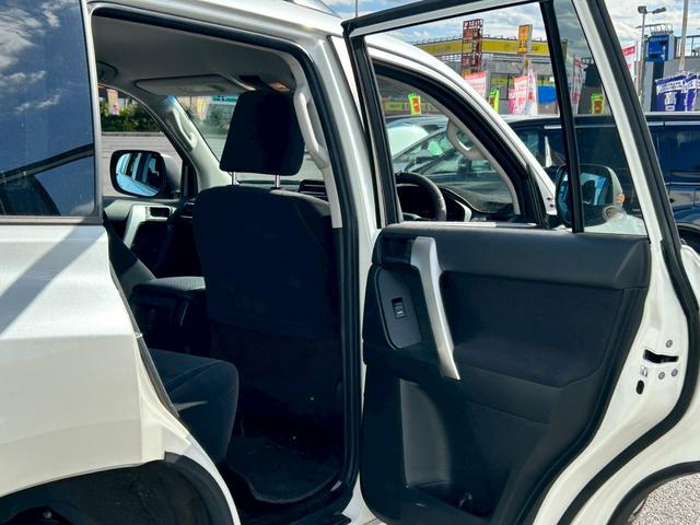 ランドクルーザープラド ＴＸ　下取り直販車／衝突軽減ブレーキ／アルパイン９型ナビ＆前後ドラレコ／バックカメラ／追従クルコン／Ｂｌｕｅｔｏｏｔｈオーディオ／ルーフレール／純正アルミ／レーンキープアシスト／コーナーセンサー／１オーナー（27枚目）