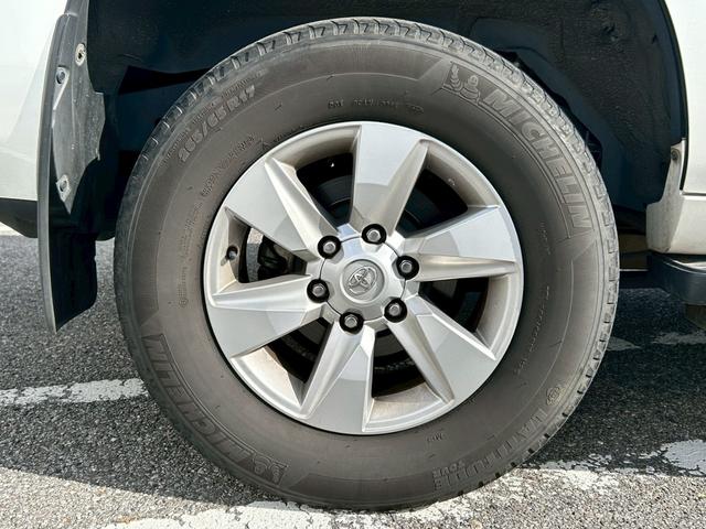 ランドクルーザープラド ＴＸ　下取り直販車／衝突軽減ブレーキ／アルパイン９型ナビ＆前後ドラレコ／バックカメラ／追従クルコン／Ｂｌｕｅｔｏｏｔｈオーディオ／ルーフレール／純正アルミ／レーンキープアシスト／コーナーセンサー／１オーナー（34枚目）