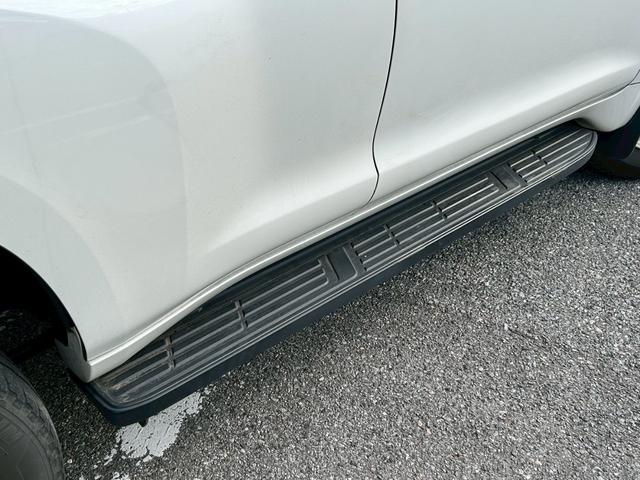 ランドクルーザープラド ＴＸ　下取り直販車／衝突軽減ブレーキ／アルパイン９型ナビ＆前後ドラレコ／バックカメラ／追従クルコン／Ｂｌｕｅｔｏｏｔｈオーディオ／ルーフレール／純正アルミ／レーンキープアシスト／コーナーセンサー／１オーナー（40枚目）