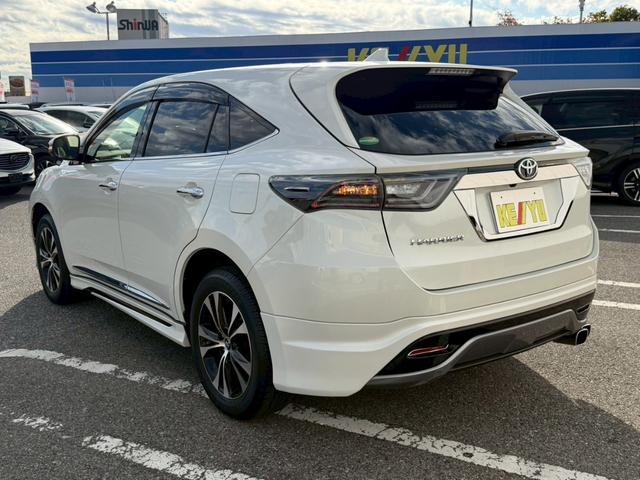 ハリアー プレミアム　スタイルモーヴ　禁煙／サンルーフ／　モデリスタエアロ／前後ドラレコ／アルパイン９型ナビ／バックカメラ／ＣＤ／ＤＶＤ／Ｂｌｕｅｔｏｏｔｈ／レーンアシスト／クルーズコントロール／ヒーター付ハーフレザーシート／電動リアゲート／純正アルミ（9枚目）