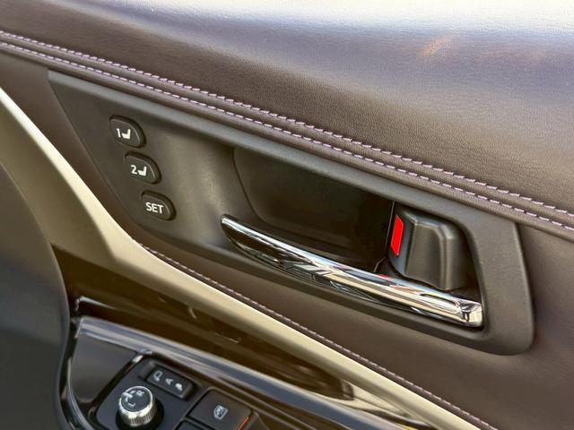 ハリアー プレミアム　スタイルモーヴ　禁煙／サンルーフ／　モデリスタエアロ／前後ドラレコ／アルパイン９型ナビ／バックカメラ／ＣＤ／ＤＶＤ／Ｂｌｕｅｔｏｏｔｈ／レーンアシスト／クルーズコントロール／ヒーター付ハーフレザーシート／電動リアゲート／純正アルミ（23枚目）