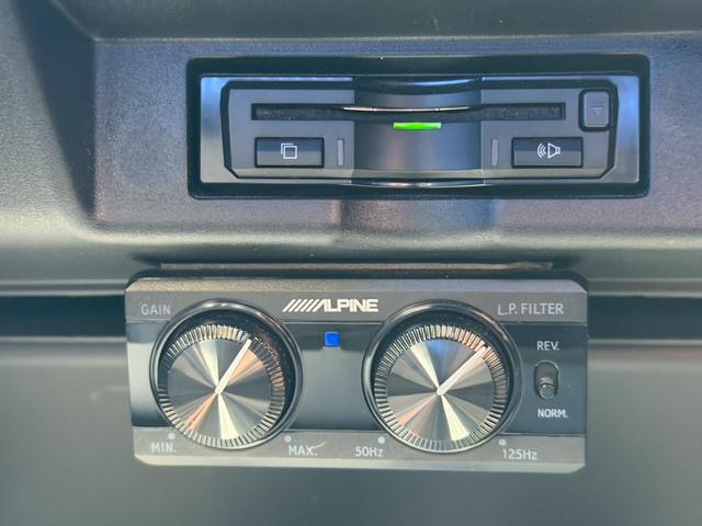 ハリアー プレミアム　スタイルモーヴ　禁煙／サンルーフ／　モデリスタエアロ／前後ドラレコ／アルパイン９型ナビ／バックカメラ／ＣＤ／ＤＶＤ／Ｂｌｕｅｔｏｏｔｈ／レーンアシスト／クルーズコントロール／ヒーター付ハーフレザーシート／電動リアゲート／純正アルミ（26枚目）