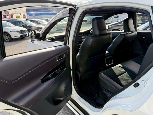 ハリアー プレミアム　スタイルモーヴ　禁煙／サンルーフ／　モデリスタエアロ／前後ドラレコ／アルパイン９型ナビ／バックカメラ／ＣＤ／ＤＶＤ／Ｂｌｕｅｔｏｏｔｈ／レーンアシスト／クルーズコントロール／ヒーター付ハーフレザーシート／電動リアゲート／純正アルミ（37枚目）