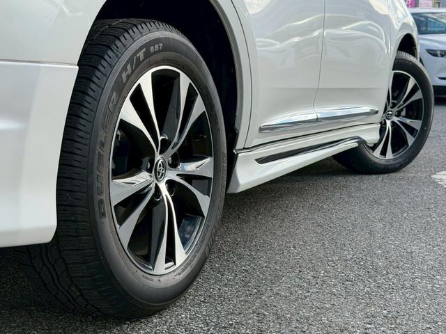 ハリアー プレミアム　スタイルモーヴ　禁煙／サンルーフ／　モデリスタエアロ／前後ドラレコ／アルパイン９型ナビ／バックカメラ／ＣＤ／ＤＶＤ／Ｂｌｕｅｔｏｏｔｈ／レーンアシスト／クルーズコントロール／ヒーター付ハーフレザーシート／電動リアゲート／純正アルミ（43枚目）