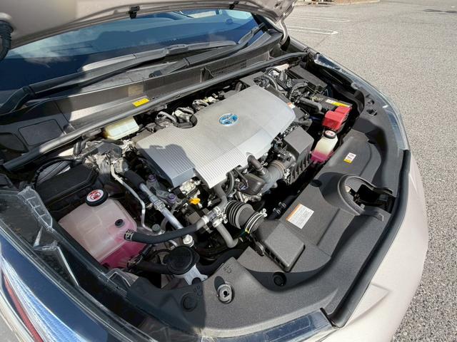 プリウス Ｓセーフティプラス　禁煙／１オーナー／純正ドラレコ／衝突被害軽減システム／コーナーセンサー／追従型クルコン／純正９型ナビ／フルセグ／ＣＤ／ＤＶＤ／Ｂｌｕｅｔｏｏｔｈ／バックカメラ／ＬＥＤオートライト／ＥＴＣ２．０（36枚目）