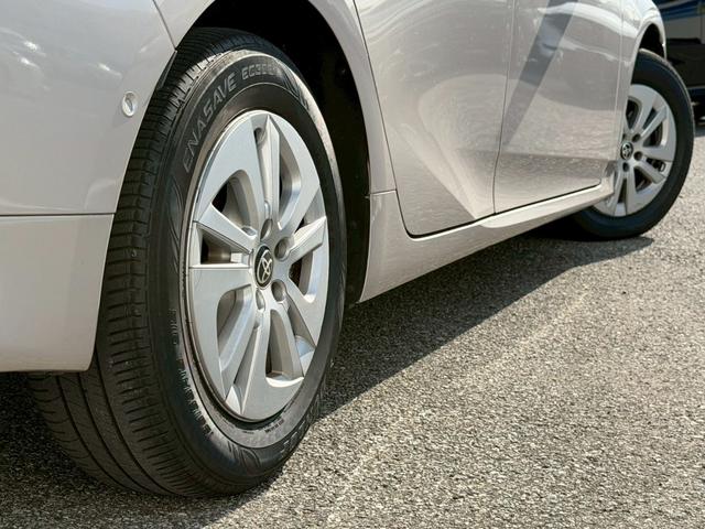 プリウス Ｓセーフティプラス　禁煙／１オーナー／純正ドラレコ／衝突被害軽減システム／コーナーセンサー／追従型クルコン／純正９型ナビ／フルセグ／ＣＤ／ＤＶＤ／Ｂｌｕｅｔｏｏｔｈ／バックカメラ／ＬＥＤオートライト／ＥＴＣ２．０（37枚目）