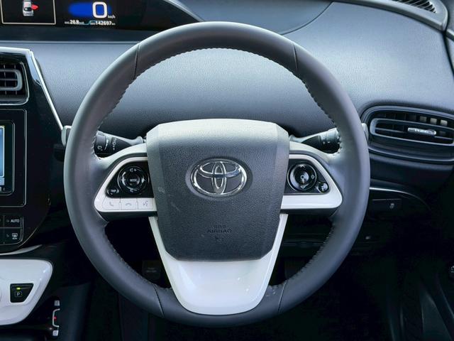 プリウス Ｓ　☆千葉店仕入☆禁煙／１オーナー／クラリオン製７型ナビ／フルセグ／ＣＤ／ＤＶＤ／Ｂｌｕｅｔｏｏｔｈ／バックカメラ／ＬＥＤオートライト／フォグランプ／オートエアコン／ＥＴＣ／保証書／スペアキー（13枚目）