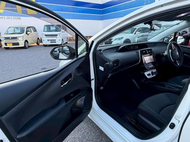 プリウス Ｓ　☆千葉店仕入☆禁煙／１オーナー／クラリオン製７型ナビ／フルセグ／ＣＤ／ＤＶＤ／Ｂｌｕｅｔｏｏｔｈ／バックカメラ／ＬＥＤオートライト／フォグランプ／オートエアコン／ＥＴＣ／保証書／スペアキー（26枚目）