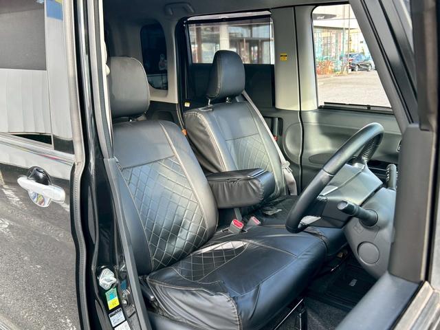 タント カスタムRS SA 純正8型ナビ&フリップダウンモニター/両側パワースライドドア/Bluetoothオーディオ/革調シートカバー/社外アルミ/LEDヘッドライト/ETC/バックカメラ/衝突被害軽減システム/ステリモ/禁煙(23枚目)