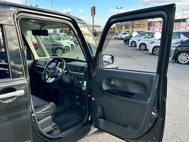 タント カスタムRS SA 純正8型ナビ&フリップダウンモニター/両側パワースライドドア/Bluetoothオーディオ/革調シートカバー/社外アルミ/LEDヘッドライト/ETC/バックカメラ/衝突被害軽減システム/ステリモ/禁煙(24枚目)