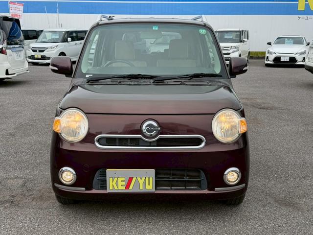 ミラココア ココアＸ　下取り直販車／社外７インチメモリーナビ／Ｂｌｕｅｔｏｏｔｈオーディオ／フルセグＴＶ／キーレスエントリー／アイドリングストップ／ＤＶＤ／ＨＩＤヘッドライト／禁煙（6枚目）