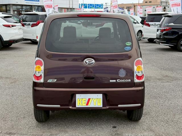 ミラココア ココアＸ　下取り直販車／社外７インチメモリーナビ／Ｂｌｕｅｔｏｏｔｈオーディオ／フルセグＴＶ／キーレスエントリー／アイドリングストップ／ＤＶＤ／ＨＩＤヘッドライト／禁煙（10枚目）
