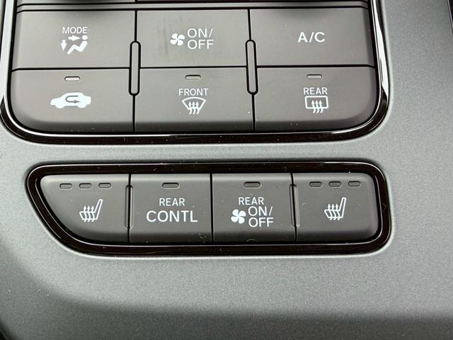 フリード e:HEVエアー EX☆登録済未使用車☆純正11.4型ナビ/ 全方位カメラ/衝突被害軽減システム/コーナーセンサー/ブラインドスポットモニター/追従型クルコン/ヒーター付ハーフレザーシート/LEDオートライト/純正アルミ/ETC2.0/リアクーラー/保証書(25枚目)