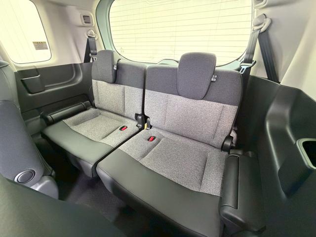 フリード e:HEVエアー EX☆登録済未使用車☆純正11.4型ナビ/ 全方位カメラ/衝突被害軽減システム/コーナーセンサー/ブラインドスポットモニター/追従型クルコン/ヒーター付ハーフレザーシート/LEDオートライト/純正アルミ/ETC2.0/リアクーラー/保証書(39枚目)