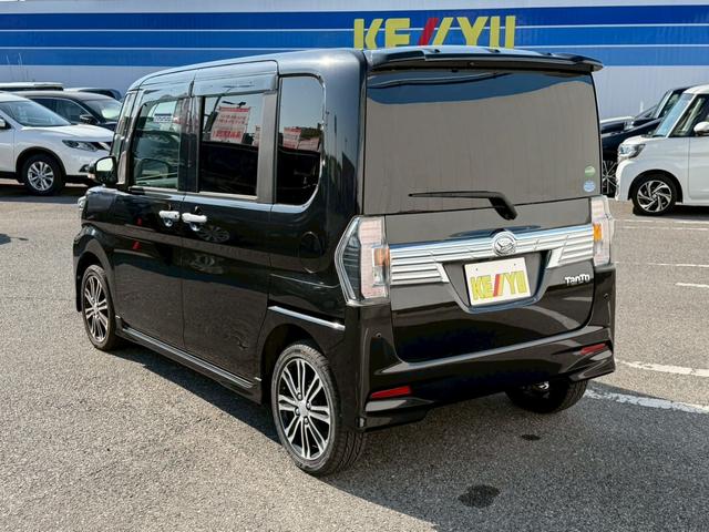 タント カスタムＲＳ　トップエディションＳＡＩＩＩ　禁煙／衝突被害軽減システム／ドライブレコーダー／純正７型ＳＤナビ／フルセグ／ＤＶＤ／Ｂｌｕｅｔｏｏｔｈ／バックカメラ／ヒーター付ハーフレザーシート／両側電動スライド／ＬＥＤライト／純正アルミ／保証書（9枚目）