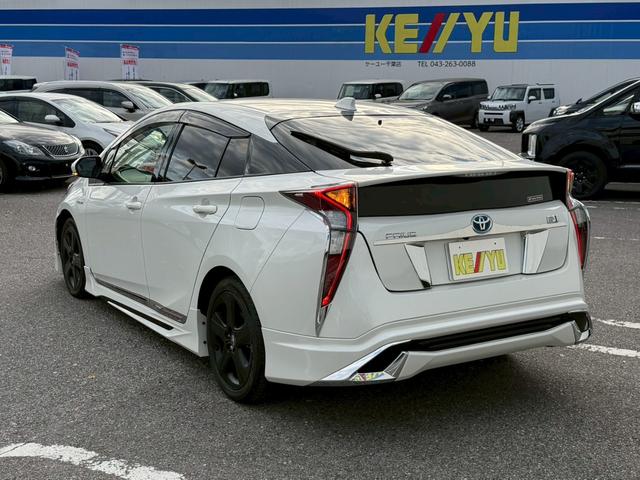 プリウス Ｓセーフティプラス　禁煙／モデリスタフルエアロ／衝突被害軽減システム／レーンアシスト／追従型クルコン／アルパイン７型ナビ／フルセグ／ＣＤ／ＤＶＤ／Ｂｌｕｅｔｏｏｔｈ／バックカメラ／ＬＥＤオートライト／純正アルミ／ＥＴＣ（9枚目）