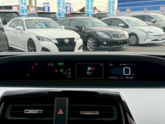 プリウス Ｓセーフティプラス　禁煙／モデリスタフルエアロ／衝突被害軽減システム／レーンアシスト／追従型クルコン／アルパイン７型ナビ／フルセグ／ＣＤ／ＤＶＤ／Ｂｌｕｅｔｏｏｔｈ／バックカメラ／ＬＥＤオートライト／純正アルミ／ＥＴＣ（14枚目）