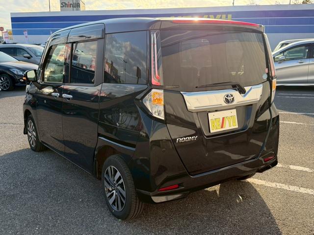 ルーミー カスタムＧ☆下取直販車☆純正ドラレコ／衝突被害軽減システム／　クリアランスソナー／シートヒーター／追従型クルコン／純正９型ＳＤナビ／フルセグ／ＣＤ／ＤＶＤ／Ｂｌｕｅｔｏｏｔｈ／バックカメラ／ＬＥＤライト／フォグ／両側電動スライド／オートパーキング／ＥＴＣ（9枚目）