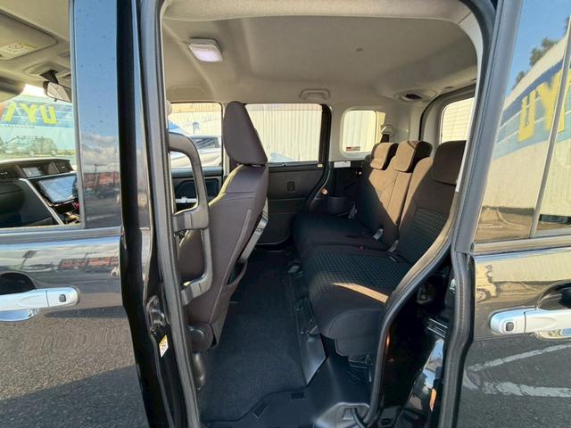 ルーミー カスタムＧ☆下取直販車☆純正ドラレコ／衝突被害軽減システム／　クリアランスソナー／シートヒーター／追従型クルコン／純正９型ＳＤナビ／フルセグ／ＣＤ／ＤＶＤ／Ｂｌｕｅｔｏｏｔｈ／バックカメラ／ＬＥＤライト／フォグ／両側電動スライド／オートパーキング／ＥＴＣ（29枚目）