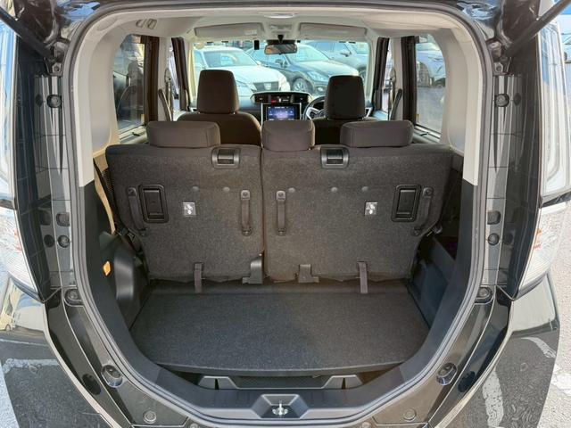 ルーミー カスタムＧ☆下取直販車☆純正ドラレコ／衝突被害軽減システム／　クリアランスソナー／シートヒーター／追従型クルコン／純正９型ＳＤナビ／フルセグ／ＣＤ／ＤＶＤ／Ｂｌｕｅｔｏｏｔｈ／バックカメラ／ＬＥＤライト／フォグ／両側電動スライド／オートパーキング／ＥＴＣ（31枚目）