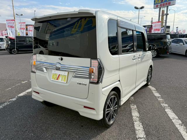 タント カスタムＲＳ　トップエディションＳＡＩＩＩ　禁煙／ドライブレコーダー／衝突被害軽減システム／全方位カメラ／純正７型ナビ／フルセグ／ＣＤ／ＤＶＤ／Ｂｌｕｅｔｏｏｔｈ／両側電動スライド／ヒーター付ハーフレザーシート／ＬＥＤオートライト／ＥＴＣ（11枚目）