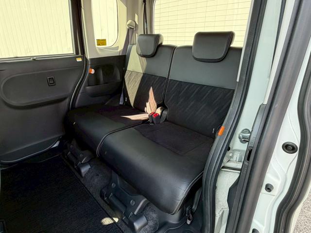 タント カスタムＲＳ　トップエディションＳＡＩＩＩ　禁煙／ドライブレコーダー／衝突被害軽減システム／全方位カメラ／純正７型ナビ／フルセグ／ＣＤ／ＤＶＤ／Ｂｌｕｅｔｏｏｔｈ／両側電動スライド／ヒーター付ハーフレザーシート／ＬＥＤオートライト／ＥＴＣ（32枚目）