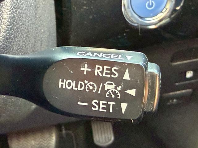 TOYOTA PRIUS A PREMIUM TOURING SELECTION