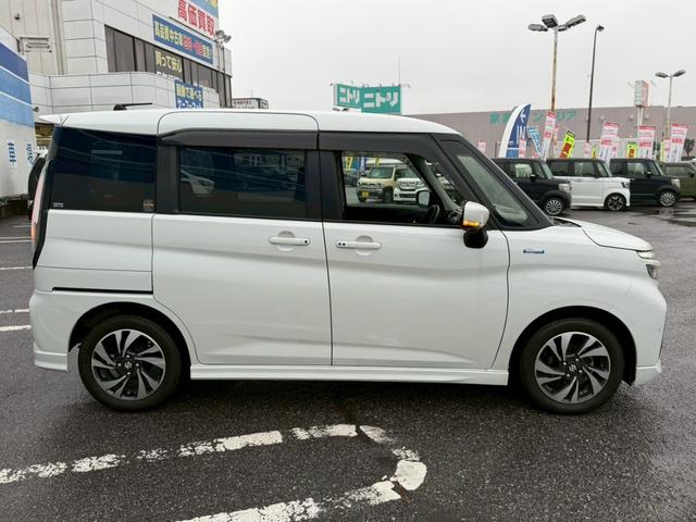 ソリオバンディット ハイブリッドＭＶ　９型全方位モニター付純正ナビ／衝突被害軽減システム／両側パワースライドドア／シートヒーター／Ｂｌｕｅｔｏｏｔｈオーディオ／ヘッドアップディスプレイ／ＥＴＣ／コーナーセンサー／レンタカーアップ／禁煙（8枚目）