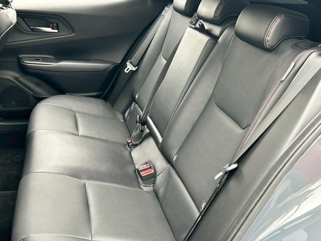 プリウス Ｚ　ＰＨＶ　Ｚ／１２．３型純正ナビ／ムーンルーフ／パワーバックドア／電動レザーシート／衝突被害軽減システム／ブラインドスポットモニター／デジタルインナーミラー／全方位モニター／／／ＥＴＣ２．０／禁煙（38枚目）