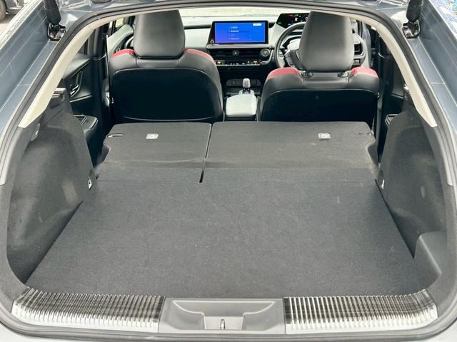 プリウス Ｚ　ＰＨＶ　Ｚ／１２．３型純正ナビ／ムーンルーフ／パワーバックドア／電動レザーシート／衝突被害軽減システム／ブラインドスポットモニター／デジタルインナーミラー／全方位モニター／／／ＥＴＣ２．０／禁煙（43枚目）