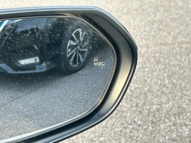 ヤリスクロス ハイブリッドＺ　禁煙／衝突被害軽減システム／　コーナーセンサー／追従型クルコン／純正９型ディスプレイオーディオ／フルセグ／Ｂｌｕｅｔｏｏｔｈ／バックカメラ／ヒータ－付きハーフレザーシート／ステアリングヒーター／ＬＥＤオートライト／ＥＴＣ／保証書（33枚目）