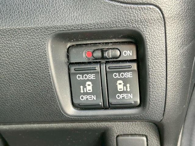 N-BOXカスタム G・ターボパッケージ 禁煙/クルーズコントロール/純正7型メモリーナビ/フルセグ/CD/DVD/Bluetooth/バックカメラ/両側電動スライド/HIDオートライト/オートエアコン/プッシュスタート/ETC/保証書(22枚目)