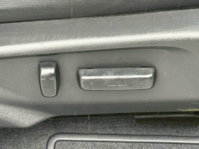 ヴェゼル ハイブリッドＲＳ・ホンダセンシング　禁煙／ドライブレコーダー／衝突被害軽減システム／コーナーセンサー／純正７型ナビ／フルセグ／ＣＤ／ＤＶＤ／Ｂｌｕｅｔｏｏｔｈ／バックカメラ／ヒーター付ハーフレザーシート／ＬＥＤオートライト／ＥＴＣ（31枚目）