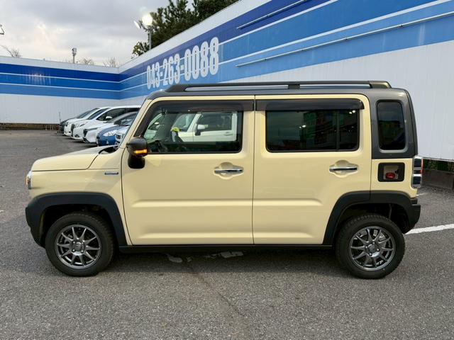 ハスラー ＪスタイルＩＩターボ　禁煙／前後ドラレコ／衝突軽減システム／　全方位カメラ／メーカーオプション９型ナビ／フルセグ／ＣＤ／ＤＶＤ／Ｂｌｕｅｔｏｏｔｈ／シートヒーター／ＬＥＤオートライト／純正アルミ／ＹＯＫＯＨＡＭＡ製スタッドレスタイヤ装着／夏用タイヤ有／ＥＴＣ（8枚目）