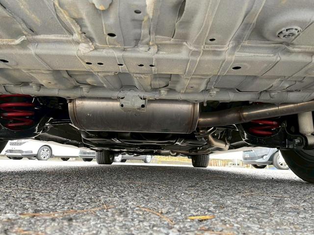 ステップワゴン ハイブリッドモデューロＸ　ホンダセンシング　純正１０インチナビ＆フリップダウンモニター／マルチビューカメラシステム／ハーフレザーシート／デジタルインナーミラー／両側パワースライドドア／純正ドラレコ／衝突被害軽減システム／シートヒーター／禁煙（49枚目）