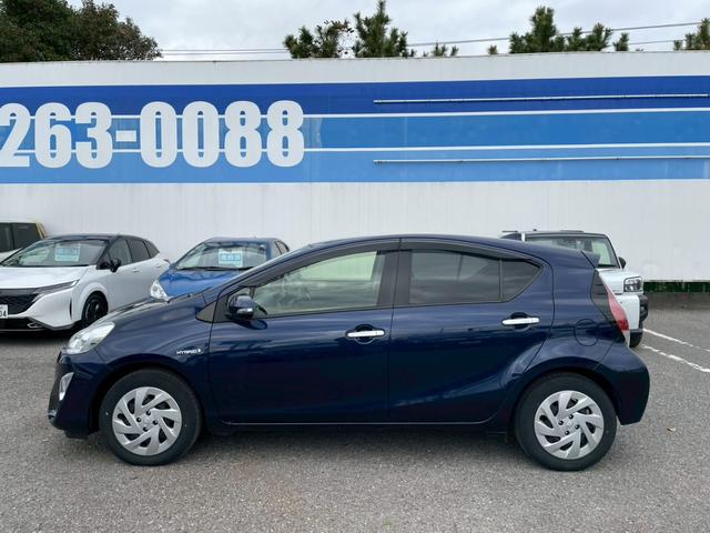 アクア Ｓスタイルブラック　禁煙車／純正７インチナビ／バックカメラ／ＢＴオーディオ／ＣＤ／ＥＴＣ／衝突被害軽減システム／プッシュスタート／スマートキー／オートライト／ＨＩＤライト／ミラーウィンカー／横すべり防止（11枚目）