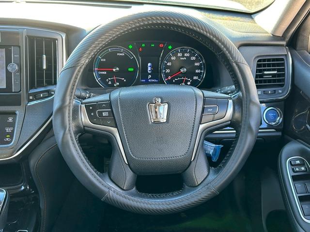 クラウンハイブリッド アスリート ワンオーナー/純正7インチナビ/下取り直販車/バックカメラ/ETC/前方ドラレコ/クルーズコントロール/Bluetoothオーディオ/スペアタイヤ車載/フルセグTV/ステアリングリモコン/禁煙(16枚目)