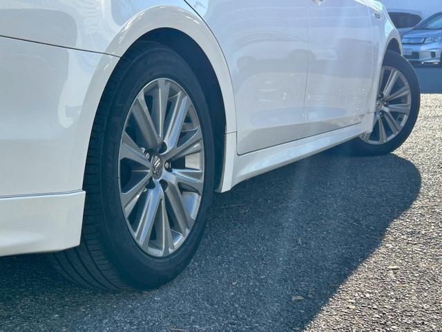 クラウンハイブリッド アスリート ワンオーナー/純正7インチナビ/下取り直販車/バックカメラ/ETC/前方ドラレコ/クルーズコントロール/Bluetoothオーディオ/スペアタイヤ車載/フルセグTV/ステアリングリモコン/禁煙(33枚目)