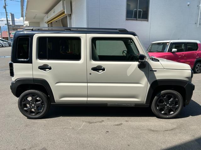 ハスラー タフワイルドターボ■届出済未使用【全方位モニター付９型ナビ】　スズキコネクト対応９インチＨＤディスプレイ／地デジ／ＤＶＤ／スマホ連携／ＳＯＳシステム／ルーフレール／衝突軽減／車線維持／追従クルコン／パーキングセンサー／先行車発進お知らせ／前後誤発進抑制／ＴＥＣＴ（13枚目）