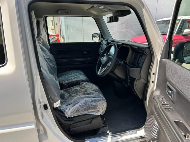 ハスラー タフワイルドターボ■届出済未使用【全方位モニター付９型ナビ】　スズキコネクト対応９インチＨＤディスプレイ／地デジ／ＤＶＤ／スマホ連携／ＳＯＳシステム／ルーフレール／衝突軽減／車線維持／追従クルコン／パーキングセンサー／先行車発進お知らせ／前後誤発進抑制／ＴＥＣＴ（28枚目）