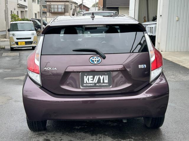 アクア S 2WD■神奈川仕入直販【7型ナビ・バックカメラ・ETC】 中期型/56,650KM/フルセグTV/CD/DVD/BTオーディオ/オートライト/シートヒーター/スマートキー/バイザー/ECO&EVモード/ステリモ/ナノイー/オートAC/電動格納ミラー/保証書/(10枚目)
