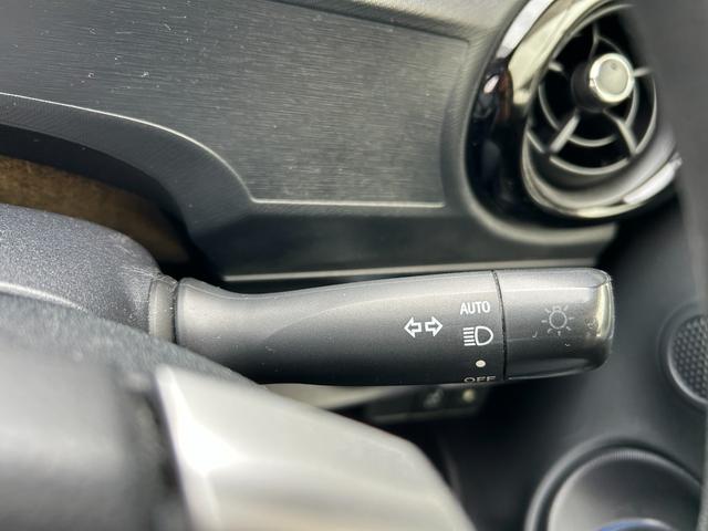 アクア S 2WD■神奈川仕入直販【7型ナビ・バックカメラ・ETC】 中期型/56,650KM/フルセグTV/CD/DVD/BTオーディオ/オートライト/シートヒーター/スマートキー/バイザー/ECO&EVモード/ステリモ/ナノイー/オートAC/電動格納ミラー/保証書/(43枚目)