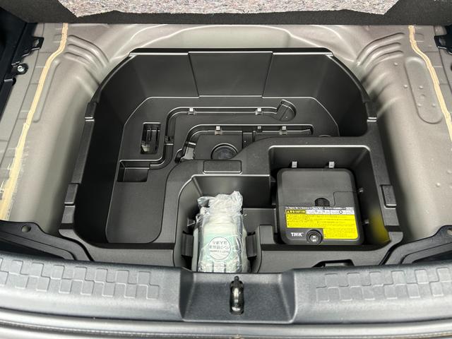 アクア S 2WD■神奈川仕入直販【7型ナビ・バックカメラ・ETC】 中期型/56,650KM/フルセグTV/CD/DVD/BTオーディオ/オートライト/シートヒーター/スマートキー/バイザー/ECO&EVモード/ステリモ/ナノイー/オートAC/電動格納ミラー/保証書/(52枚目)