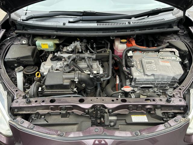 アクア S 2WD■神奈川仕入直販【7型ナビ・バックカメラ・ETC】 中期型/56,650KM/フルセグTV/CD/DVD/BTオーディオ/オートライト/シートヒーター/スマートキー/バイザー/ECO&EVモード/ステリモ/ナノイー/オートAC/電動格納ミラー/保証書/(68枚目)