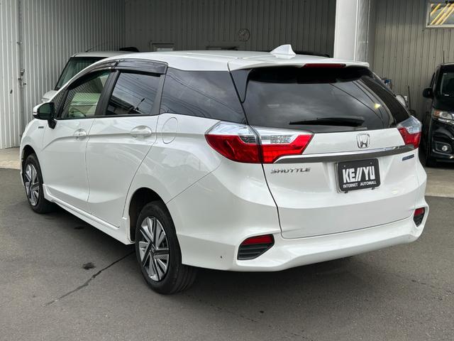 シャトル ハイブリッド ◆【禁煙・社外7型メモリーナビ】 133,739KM/R7年製タイヤ/フルセグ/CD/DVD/ラジオ/HIDライト/スチールホイール/ETC/スマートキー/ヘッドライトレベライザー/横滑り防止/オートエアコン保証書/取扱説明書(12枚目)