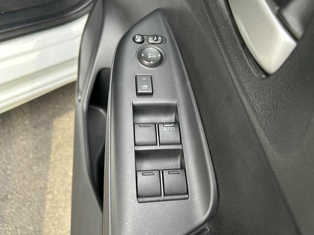 シャトル ハイブリッド ◆【禁煙・社外7型メモリーナビ】 133,739KM/R7年製タイヤ/フルセグ/CD/DVD/ラジオ/HIDライト/スチールホイール/ETC/スマートキー/ヘッドライトレベライザー/横滑り防止/オートエアコン保証書/取扱説明書(44枚目)