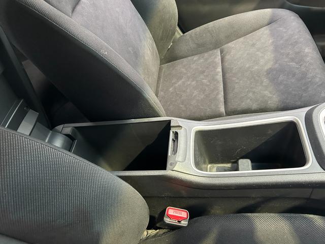 シャトル ハイブリッド ◆【禁煙・社外7型メモリーナビ】 133,739KM/R7年製タイヤ/フルセグ/CD/DVD/ラジオ/HIDライト/スチールホイール/ETC/スマートキー/ヘッドライトレベライザー/横滑り防止/オートエアコン保証書/取扱説明書(46枚目)