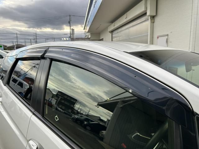 シャトル ハイブリッド ◆【禁煙・社外7型メモリーナビ】 133,739KM/R7年製タイヤ/フルセグ/CD/DVD/ラジオ/HIDライト/スチールホイール/ETC/スマートキー/ヘッドライトレベライザー/横滑り防止/オートエアコン保証書/取扱説明書(57枚目)