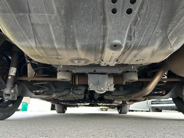 シャトル ハイブリッド ◆【禁煙・社外7型メモリーナビ】 133,739KM/R7年製タイヤ/フルセグ/CD/DVD/ラジオ/HIDライト/スチールホイール/ETC/スマートキー/ヘッドライトレベライザー/横滑り防止/オートエアコン保証書/取扱説明書(62枚目)