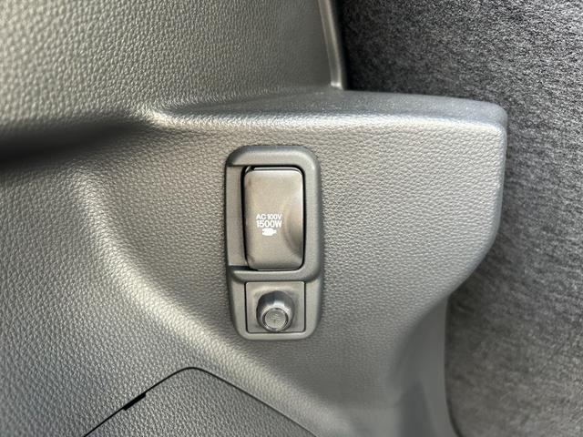 TOYOTA YARIS HYBRID Z